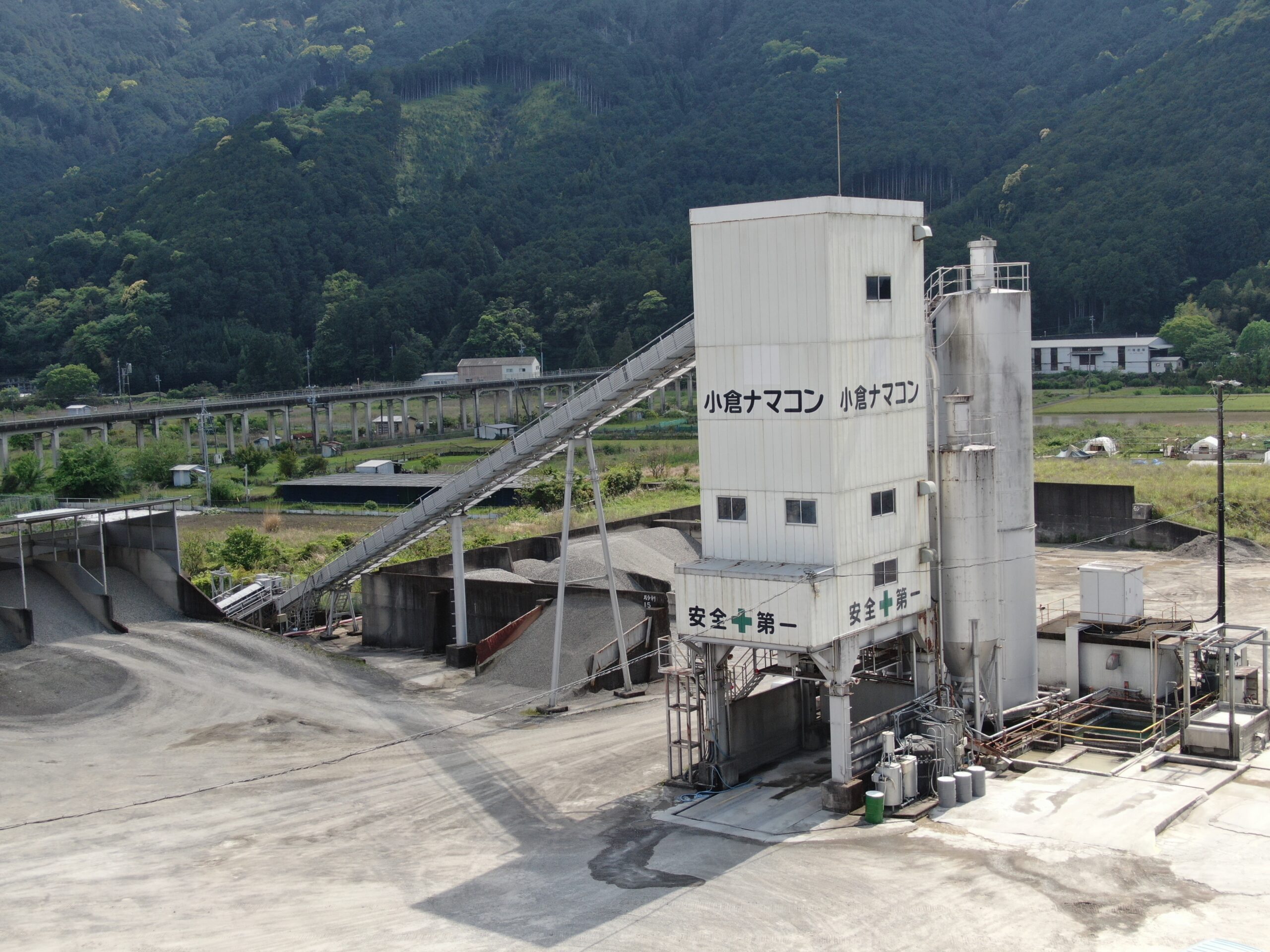 生コン工場